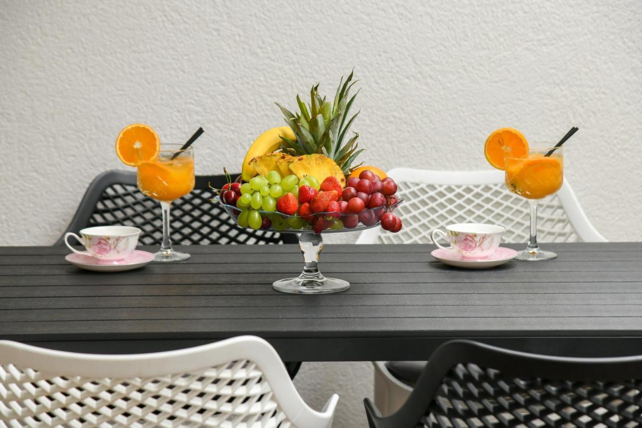 Luxury Apartment Knezovic Sinj Buitenkant foto