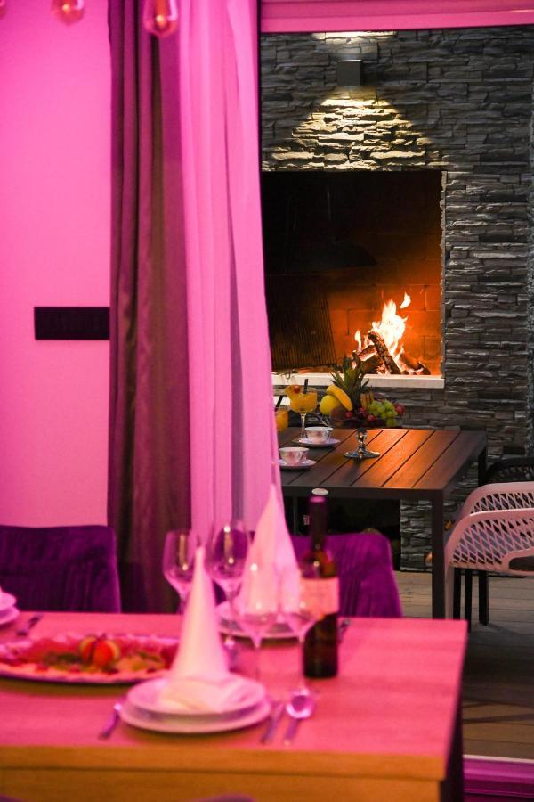 Luxury Apartment Knezovic Sinj Buitenkant foto